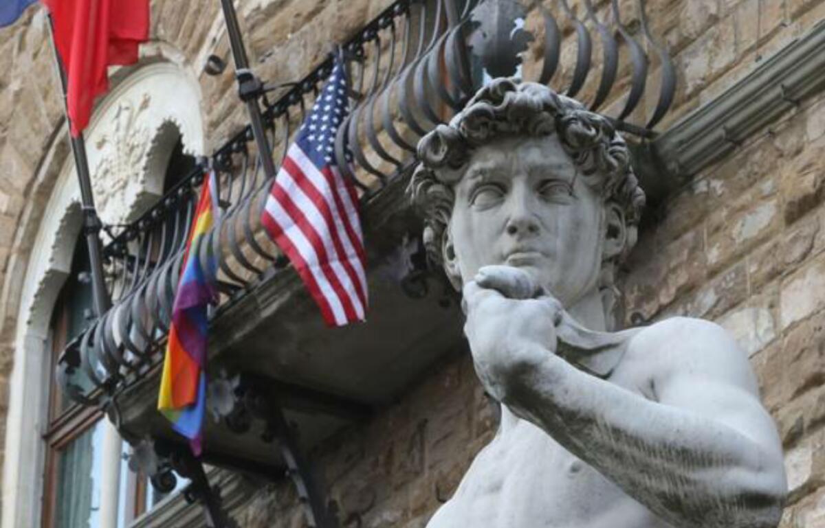 UN RICCO IMPRENDITORE AMERICANO VUOLE LA FIORENTINA. PRESTO INCONTRO CON LA SOCIETÀ VIOLA? - 