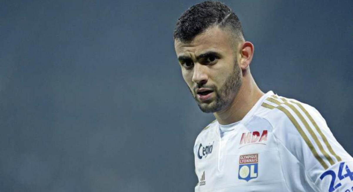 Corvino vuole soffiare Ghezzal alla Roma. Fiorentina pronta a chiudere per il calciatore svincolato dal Lione - 
