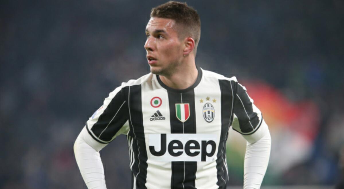 "Volete Bernardeschi? Datemi soldi e Pjaca" cosi Corvino ha chiesto alla Juventus la sua contropartita preferita per l'affare - 