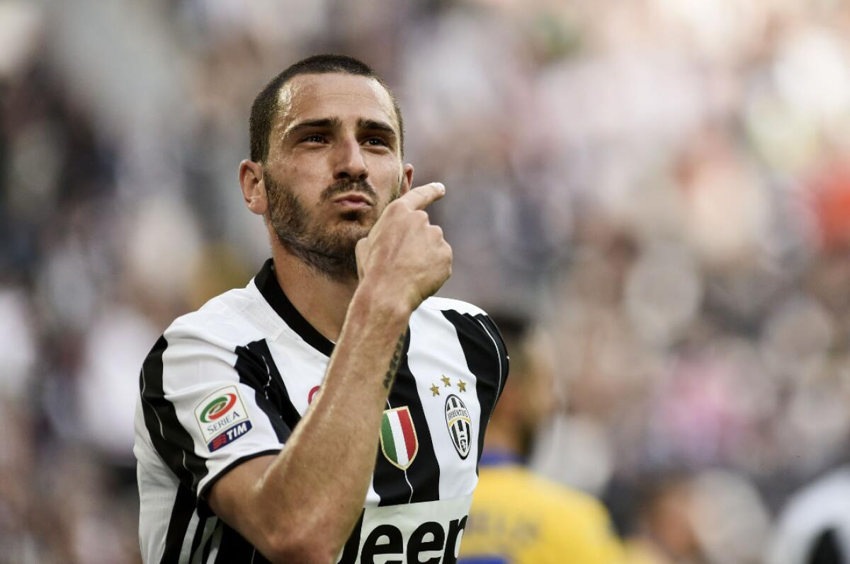 Clamoroso, la Juventus vende Bonucci al Milan per 40 milioni. Contratto di 8 milioni per il difensore, sarà il più pagato - 