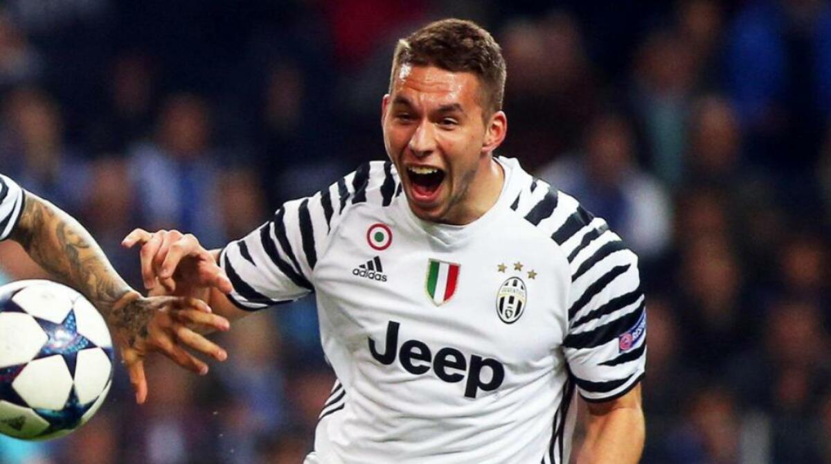 La Fiorentina per Bernardeschi vuole 50 milioni. Corvino ha chiesto Pjaca ma ha ricevuto un doppio no - 