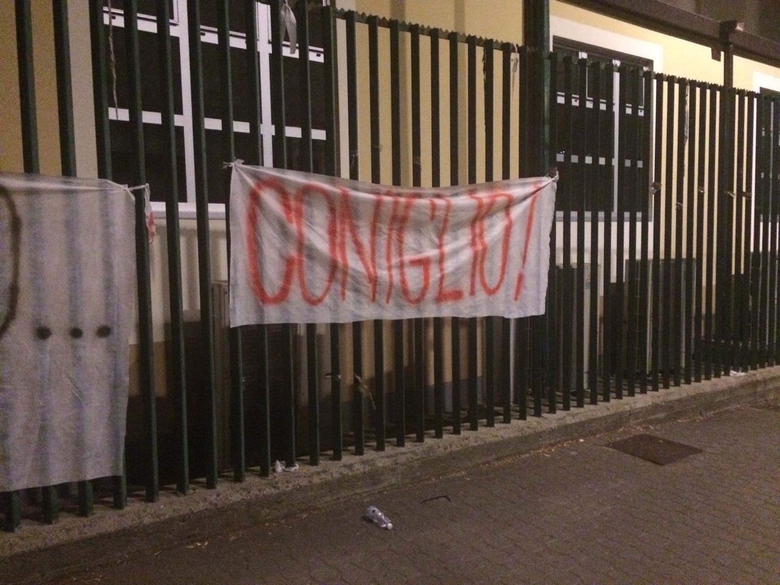 Stricione per Bernardeschi al Franchi: "Mandi il certificato da finto malato, lo stile Juve hai già imparato.."