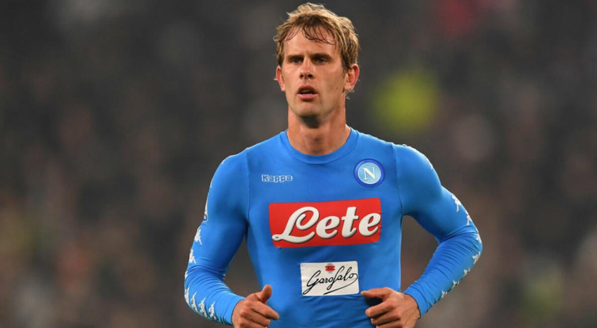 Offerta di 4 milioni della Fiorentina per Strinic, adesso decide il Napoli se accettare o meno - 