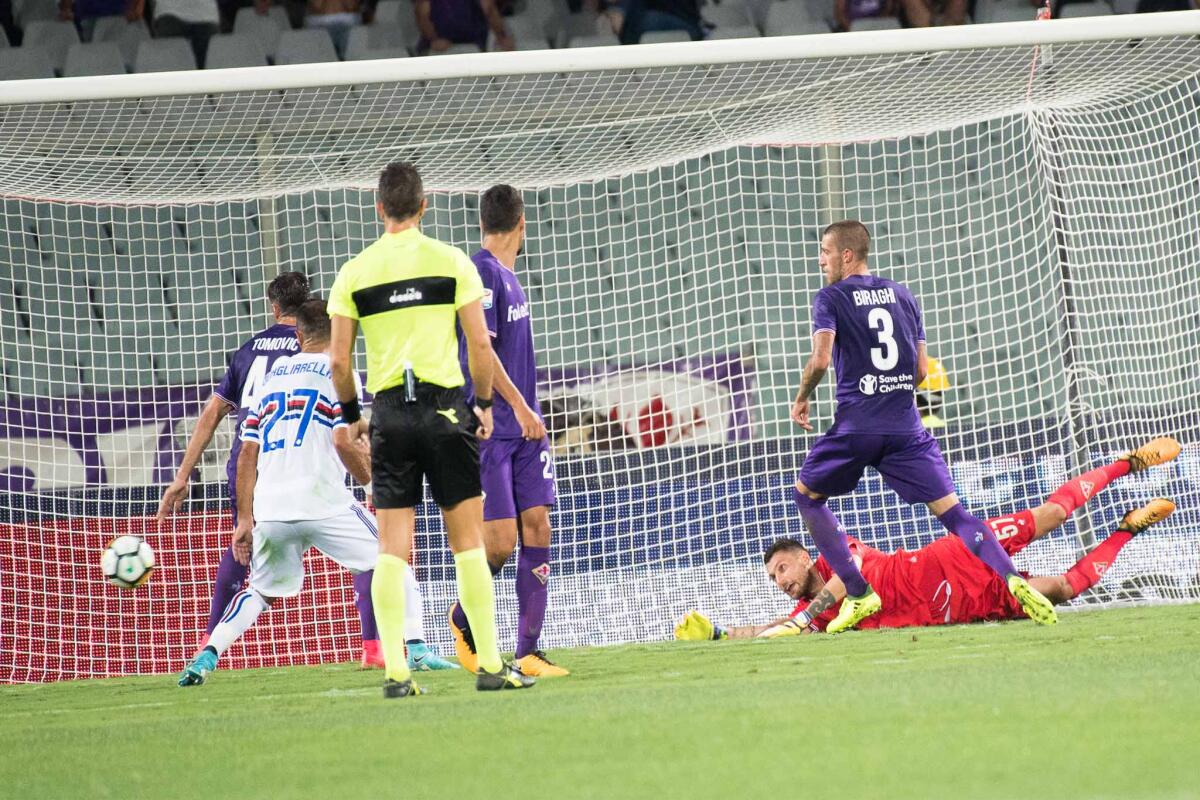 La partita dell'arbitro Doveri, non ha bisogno mai della Var e non sbaglia praticamente niente - Firenze, stadio Artemio Franchi, 27.08.2017, Fiorentina-Sampdoria, Foto Fiorenzo Sernacchioli. Copyright Labaroviola.com