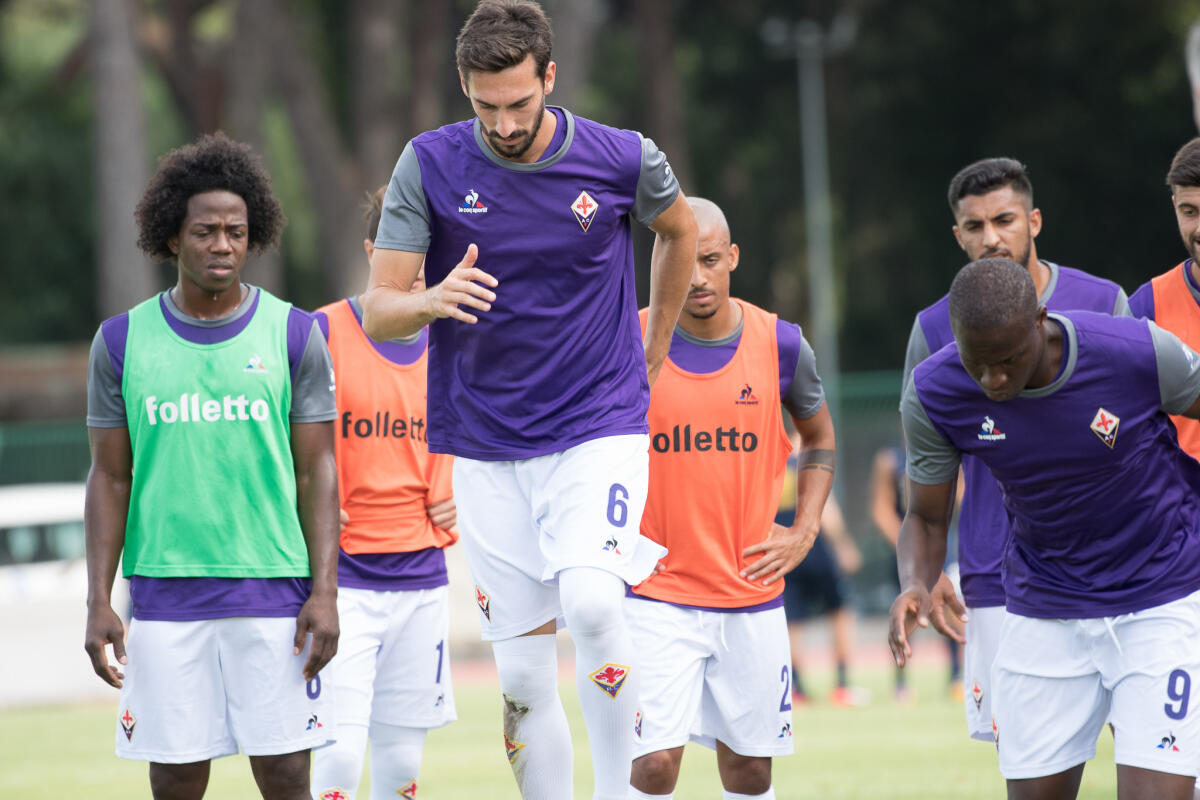 La probabile formazione viola per questa sera, un solo grande dubbio. In attacco gioca Gil Dias con Simeone - Viareggio, Stadio dei Pini, 13.08.2017, Fiorentina-Parma, Foto Fiorenzo Sernacchioli. Copyright Labaroviola.com Davide Astori
