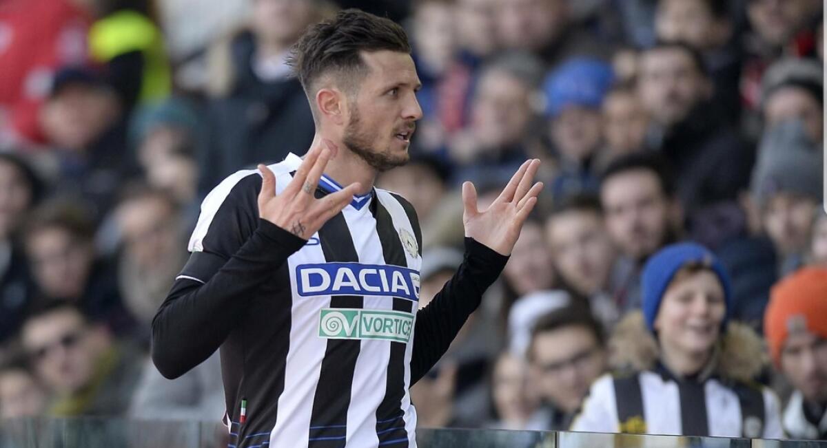 Come Vieri con Pazzini. Cosi la Fiorentina prende Thereau, firmerà un contratto di due anni - 