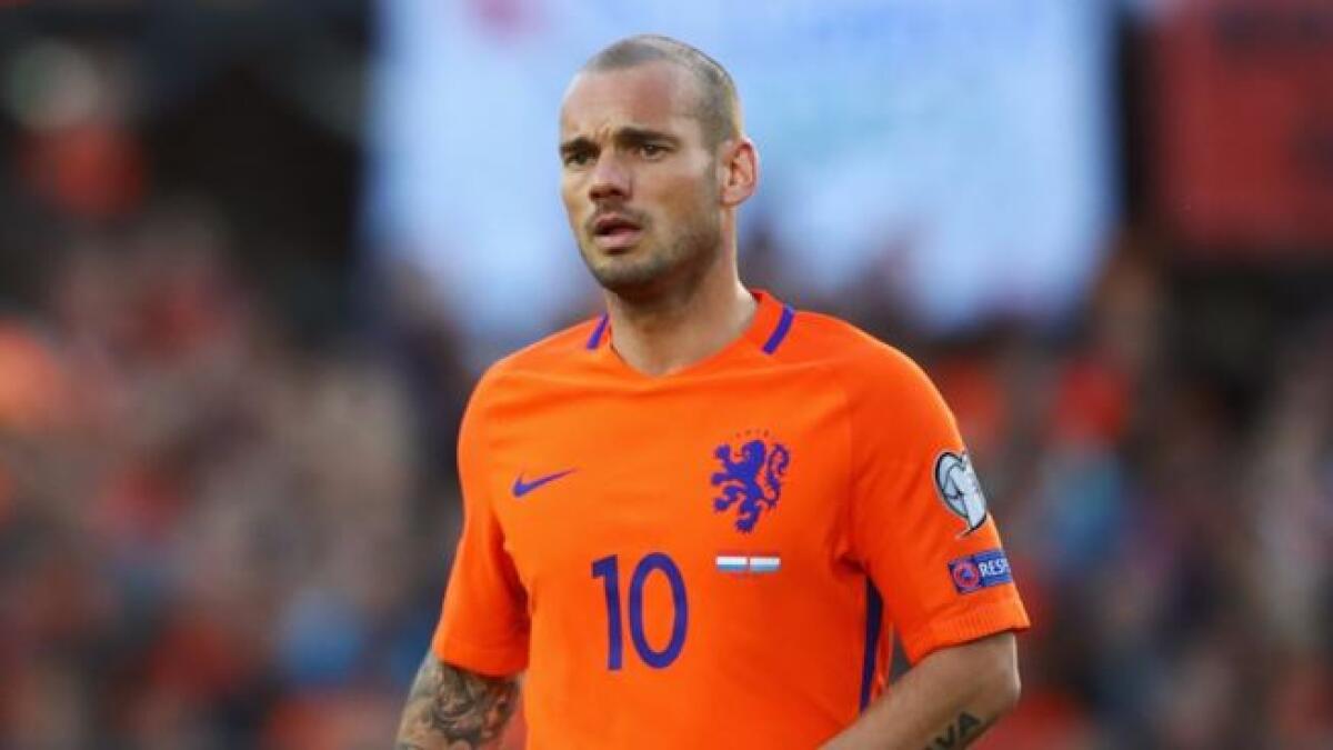 Il Nizza ufficializza Sneijder dopo le visite mediche: via libera per Eysseric in viola? - 
