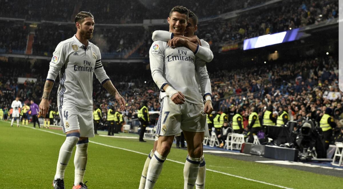 Gazzetta, la Fiorentina contro il Real Madrid si gioca l'orgoglio. E al posto di Icardi c'è Cristiano Ronaldo - 