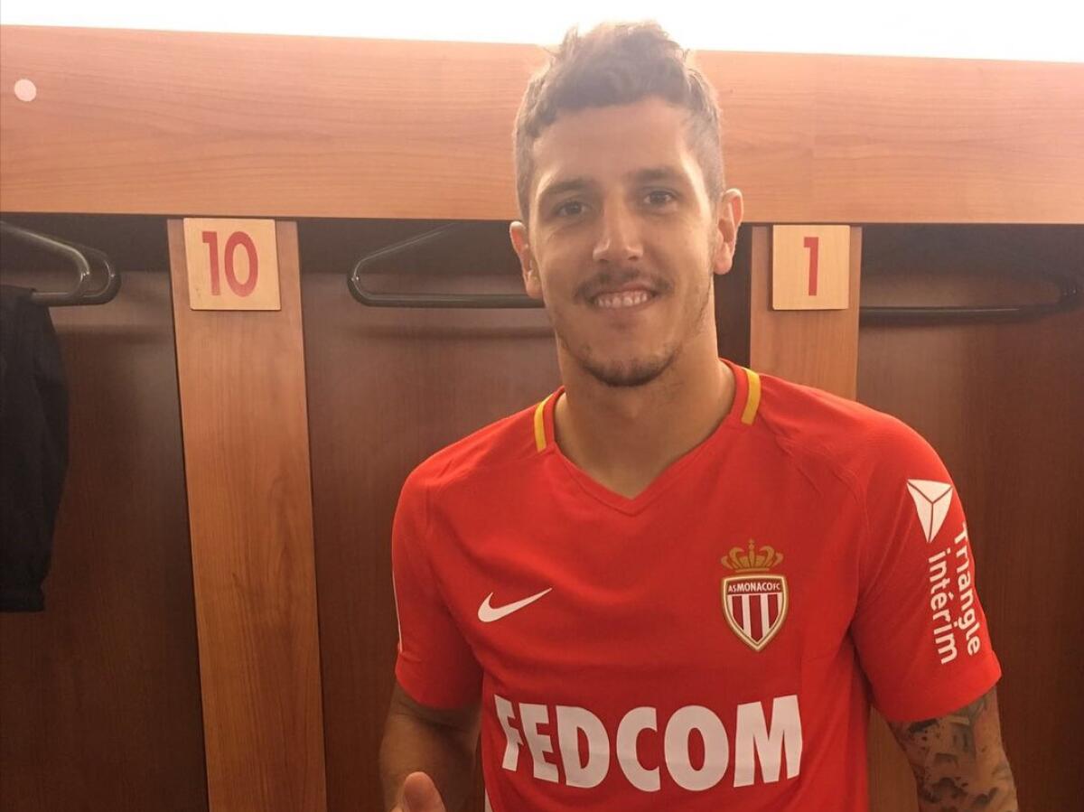 Jovetic è un nuovo giocatore del Monaco per 11 milioni di euro. Sfuma definitivamente per la Fiorentina - 