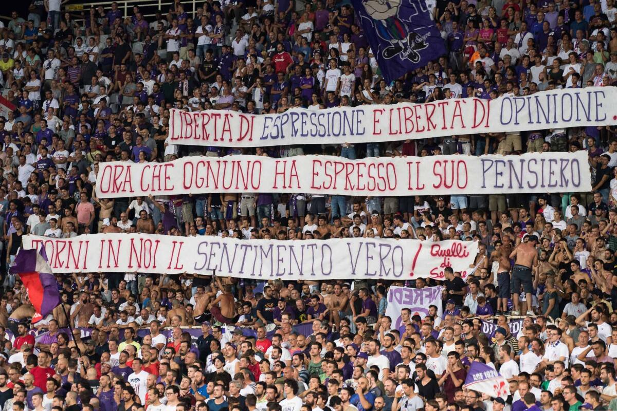 Dopo il mercato e certe dubbie spiegazioni (cessione vicina?) il messaggio più bello arriva dalla Fiesole in casa Fiorentina - Firenze, stadio Artemio Franchi, 27.08.2017, Fiorentina-Sampdoria, Foto Fiorenzo Sernacchioli. Copyright Labaroviola.com