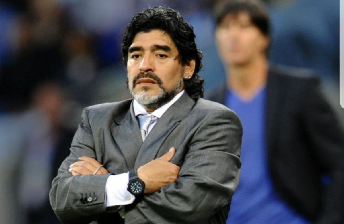 Maradona: "Se pensano di trovare Batistuta facendo giocare Icardi si sbagliano di grosso. Sampaoli sbaglia" - 