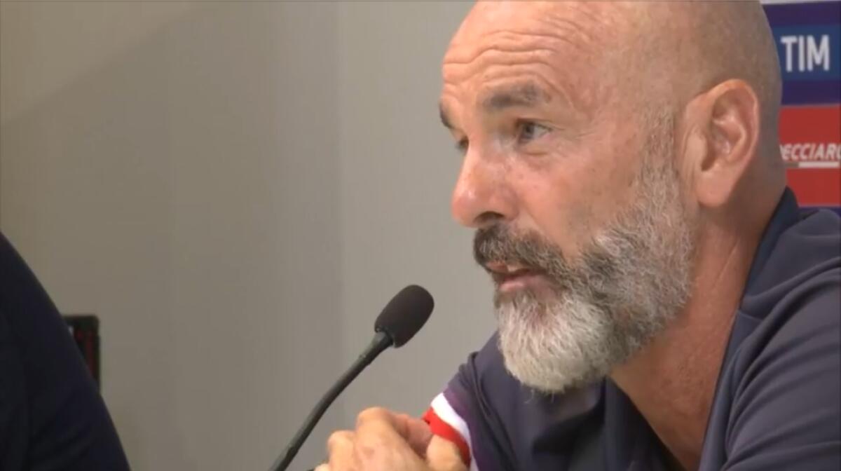 Pioli: "Vogliamo sognare. Ci sono sei squadre più forti della Fiorentina ma chi ha detto queste squadre devono arrivare prima di noi in classifica?" - 