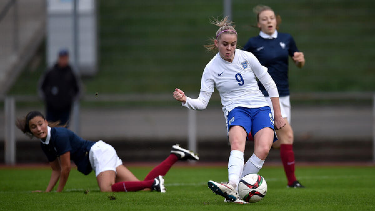 Fiorentina Women's, due nuovi acquisti. Una inglese ed una francese per attacco e difesa... - 