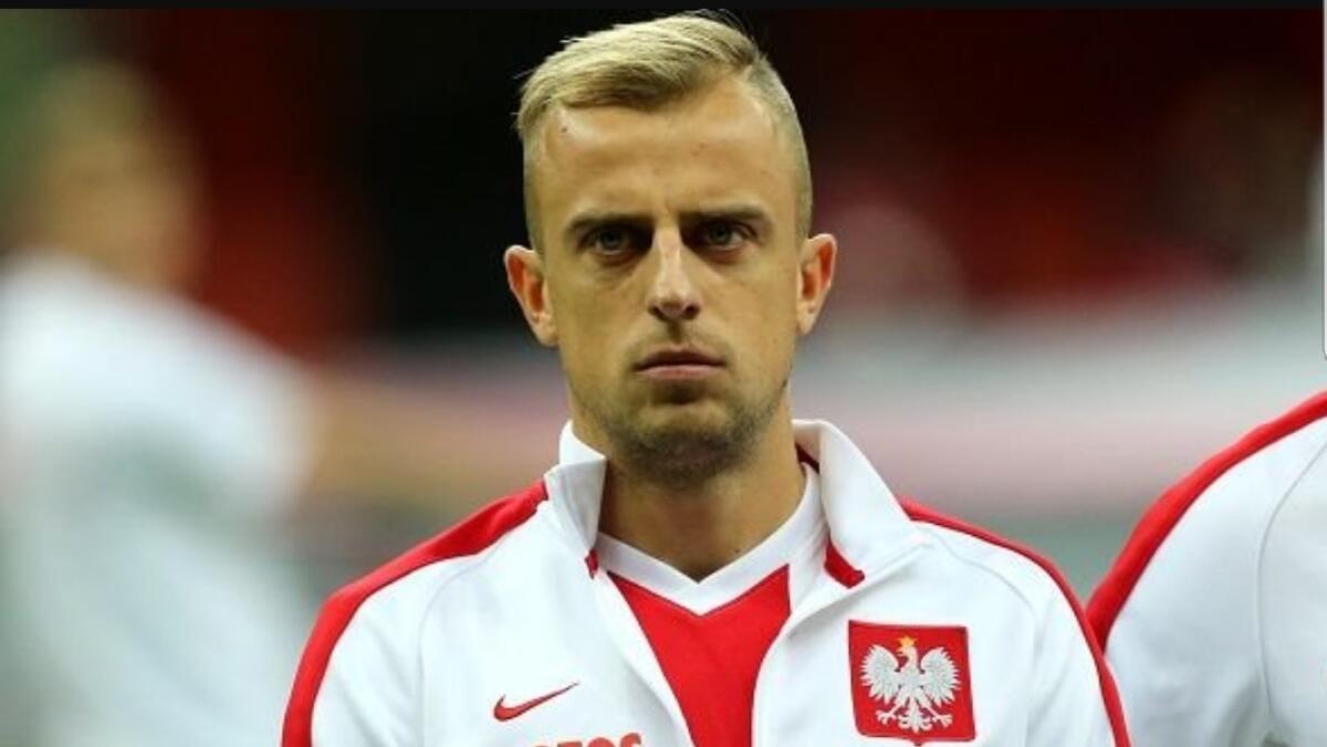 Dal Portogallo, la Fiorentina ha cercato di prendere Kamil Grosicki, centrocampista polacco di 29 anni dell'Hull City - 