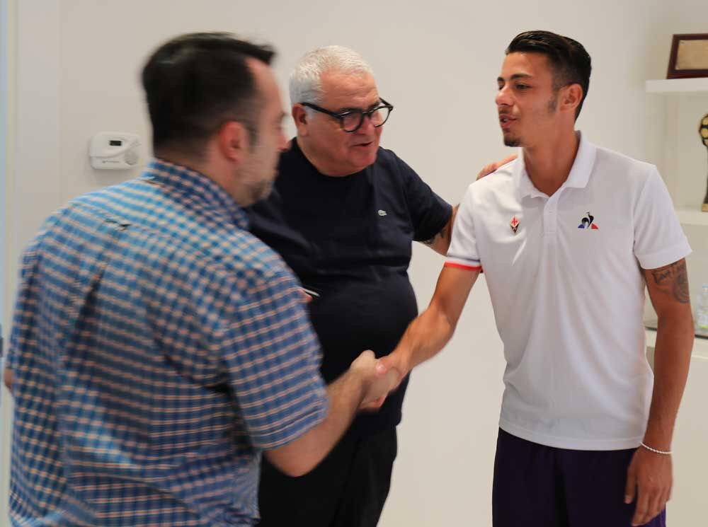 Il giovane Lo Faso è viola, oggi la prima giornata a Firenze. Le foto dell'incontro con Corvino e Freitas