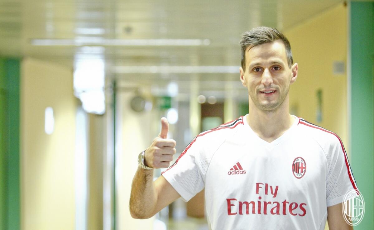 Kalinic e i problemi fisici con il Milan, la colpa sarebbe anche dei capricci fatti con la Fiorentina in estate - 