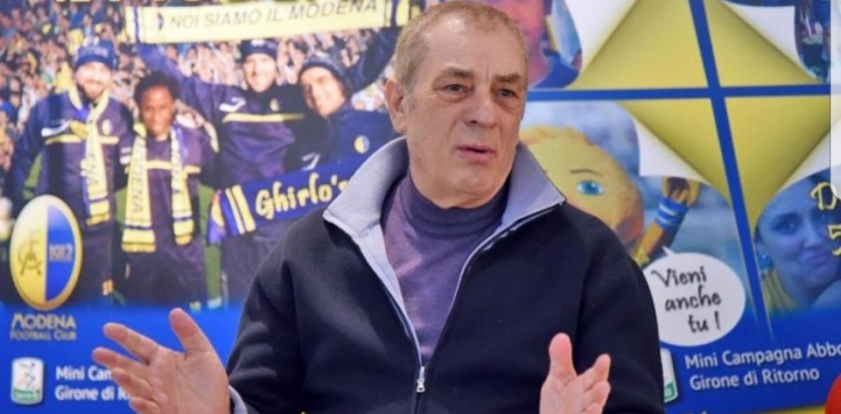 Caos Modena, i tifosi tentano l'irruzione nella sede della società, Caliendo si difende con un armadio - 