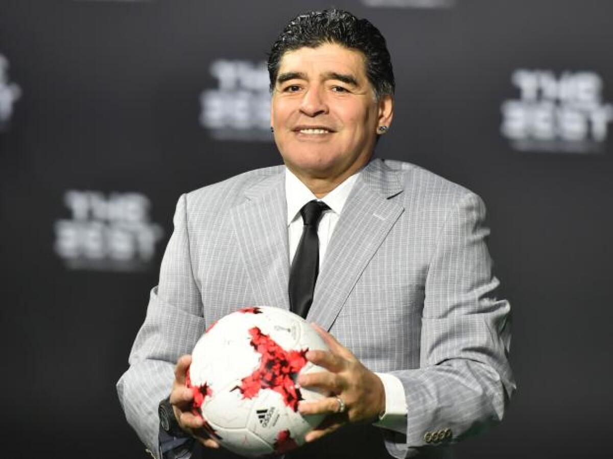 Maradona: "Batistuta persona fantastica, è stato il miglior 9 di sempre. In italia spaccava le difese..." - 