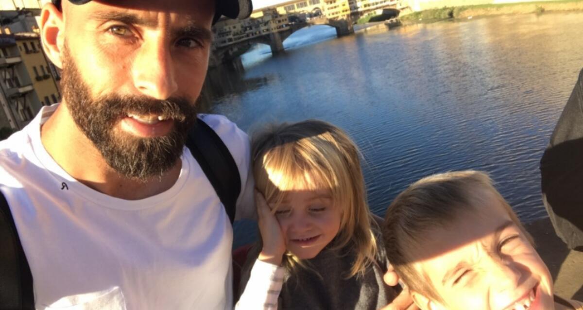 Borja Valero sfrutta la pausa per le nazionali per passare un week end a Firenze con la sua famiglia - 