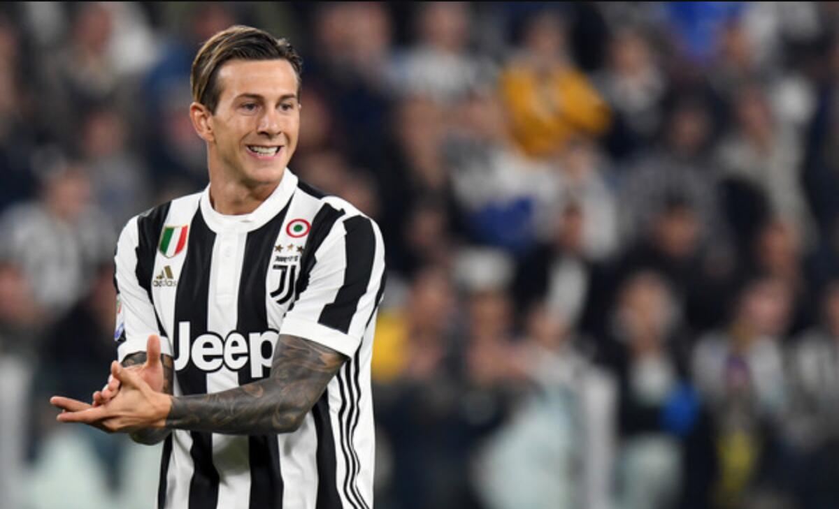 Repubblica, 40 milioni per Bernardeschi, alla Juventus si interrogano. Pacco come Felipe Melo? - 