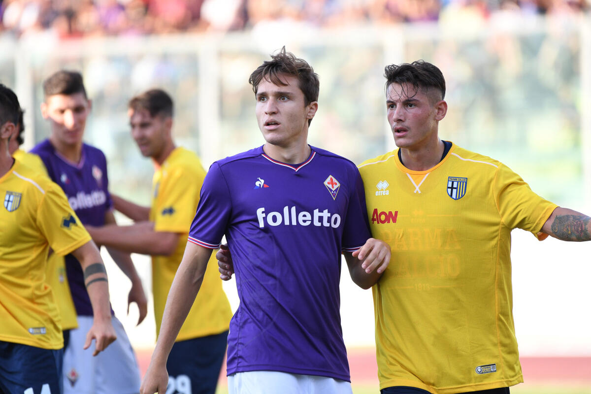 Chiesa: "Sogno di vincere un trofeo con la maglia della Fiorentina. Perché ho rinnovato?..." - Viareggio, Stadio dei Pini, 13.08.2017, Fiorentina-Parma, Foto Fiorenzo Sernacchioli. Copyright Labaroviola.com Federico Chiesa