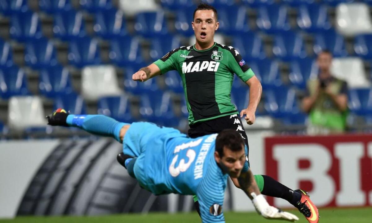 Calciomercato.com: Lirola non gioca più a Sassuolo, e la Fiorentina resta vigile - 