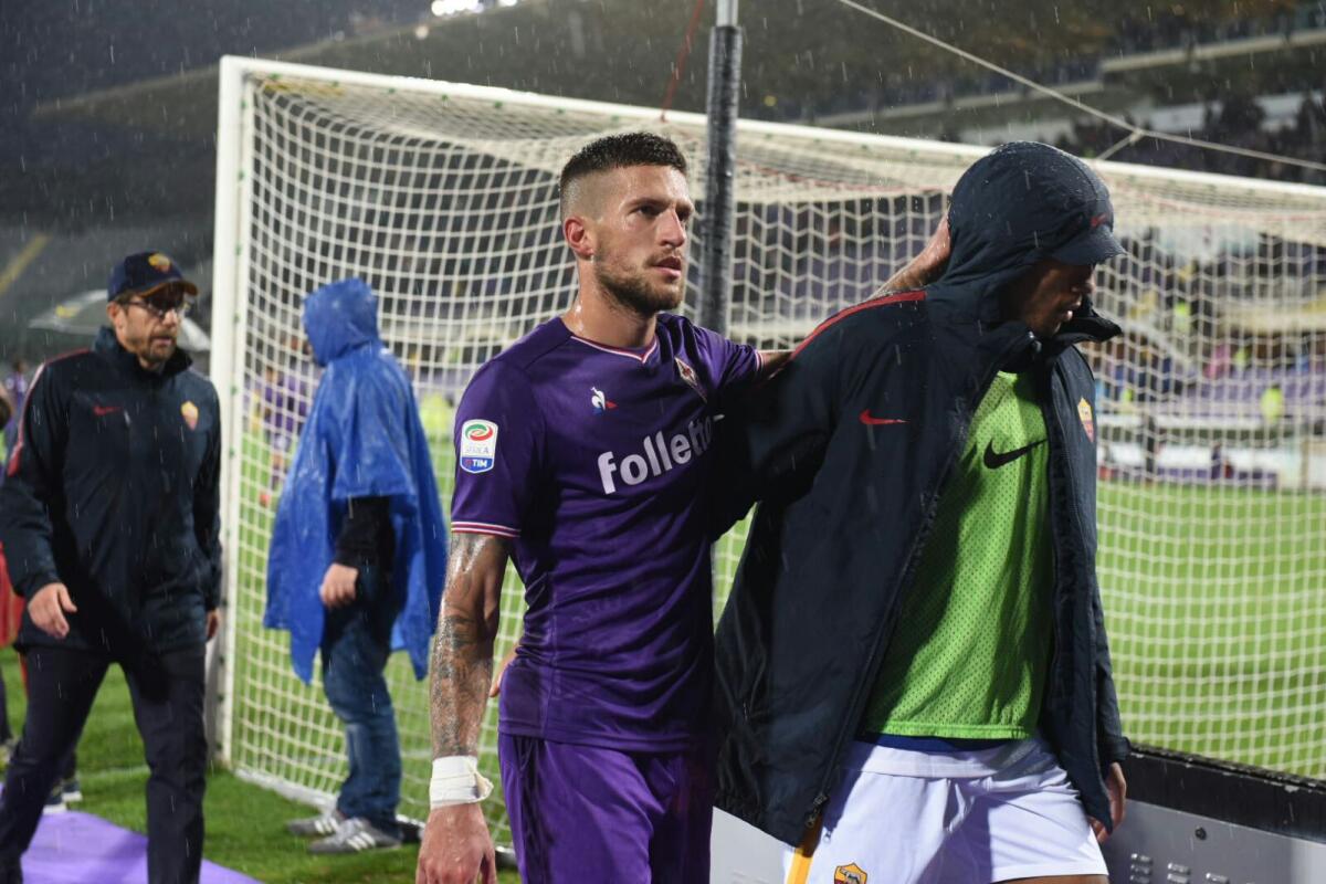 Repubblica, la peggior difesa dell'era Della Valle. Mai cosi male dal ritorno in serie A - Firenze, stadio Artemio Franchi, 5.11.2017, Fiorentina-Roma, Foto Fiorenzo Sernacchioli. Copyright Labaroviola.com Biraghi