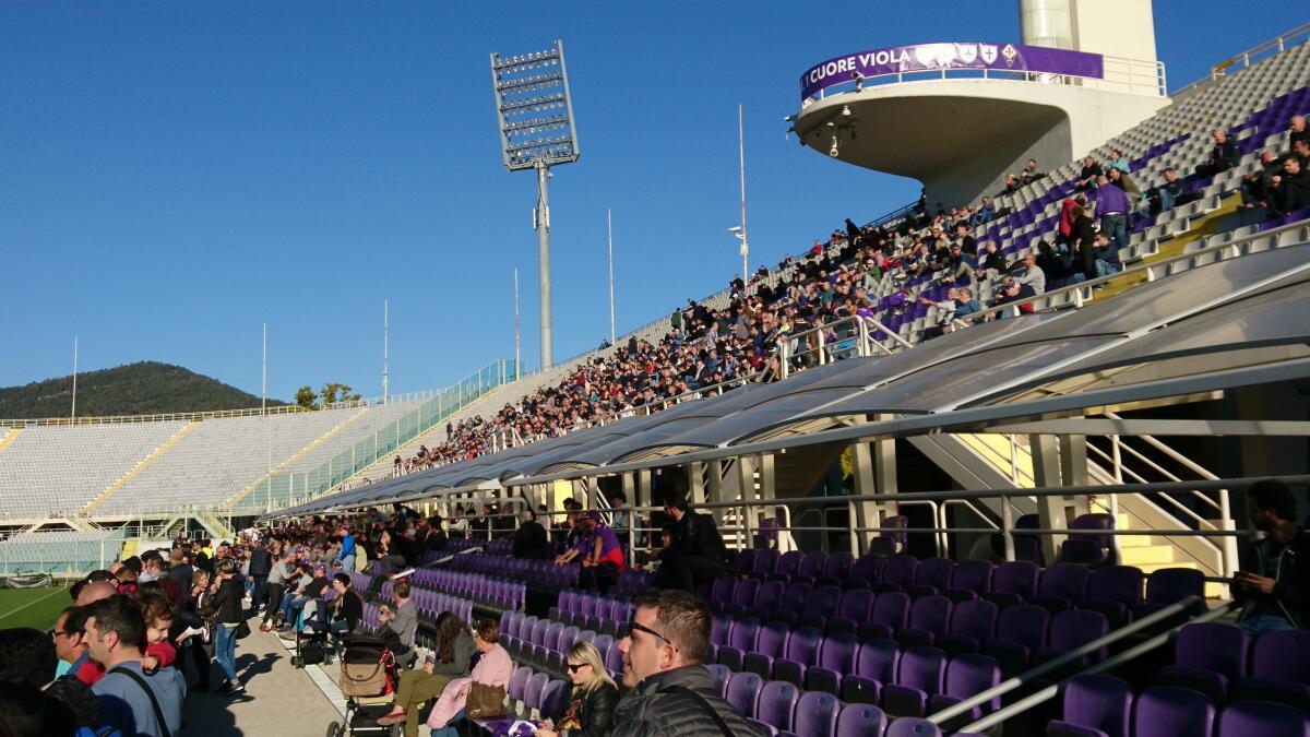 Né festa, né contestazione. Il racconto dell'allenamento della Fiorentina, senza la Fiesole... - 