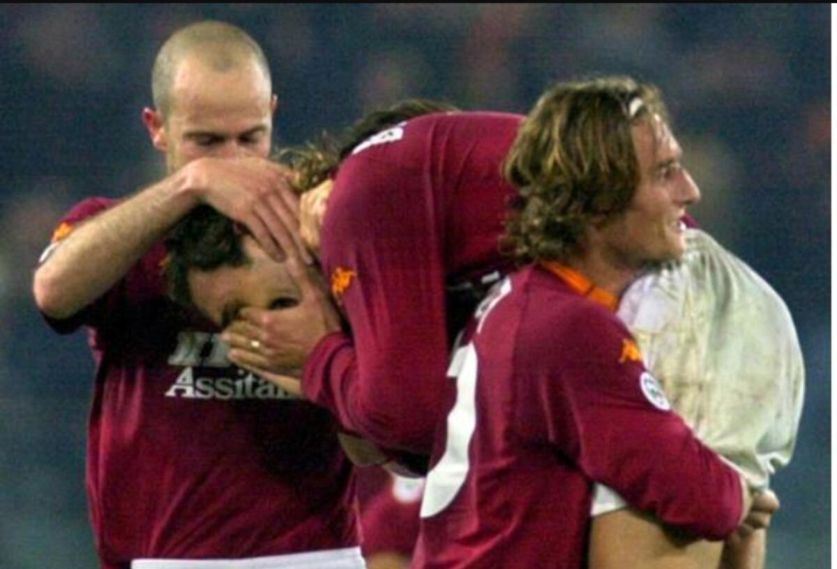 Zago: "Batistuta è stato uno dei centravanti più forti. Ma tecnicamente era sotto la media, non era bravo" - 