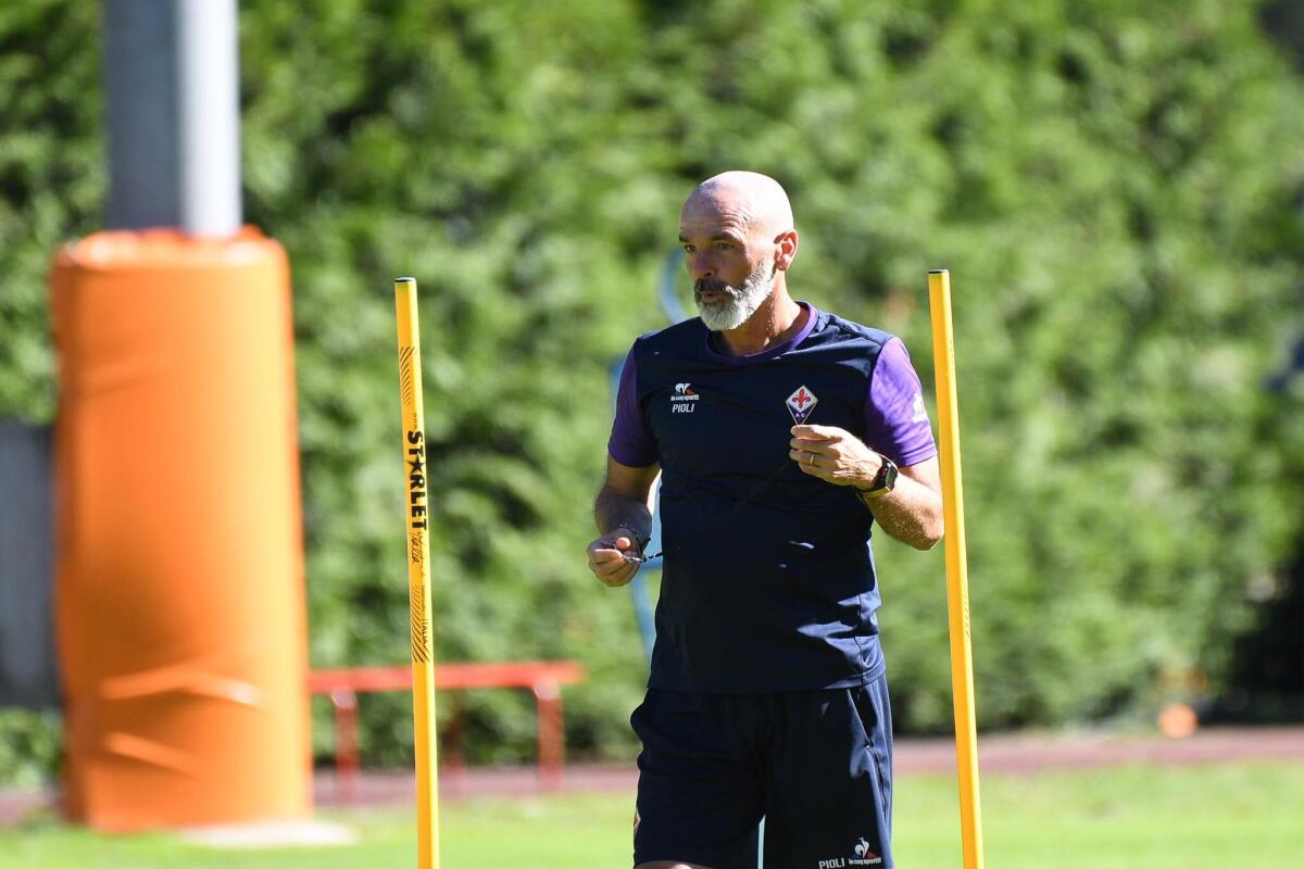 La carica di Pioli: "Napoli? Partite impossibili non esistono. Le prime 5 fanno campionato a parte..." - Moena, Ritiro della Fiorentina 16.07.2017, Foto Fiorenzo Sernacchioli. Copyright Labaroviola.com