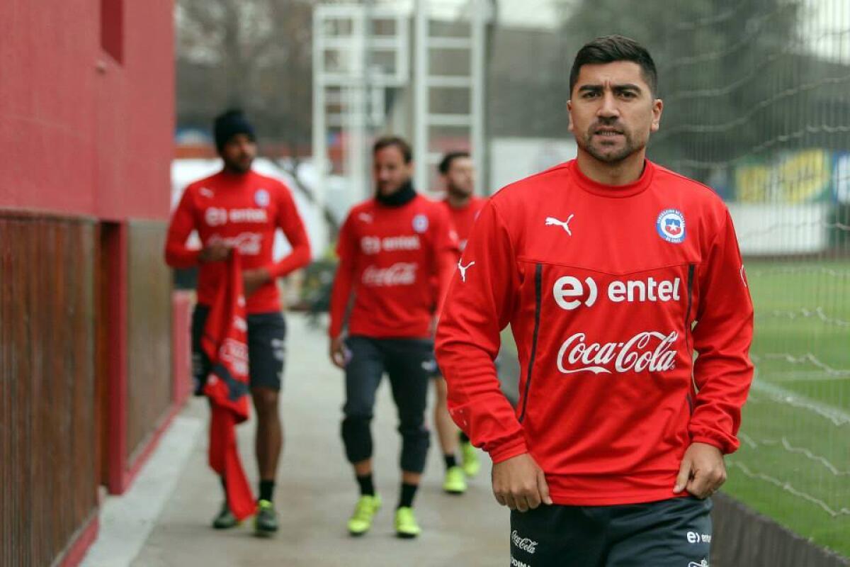 Pizarro: "La mia Fiorentina come il Napoli di Sarri. Montella? Non dategli tutte le colpe". - 