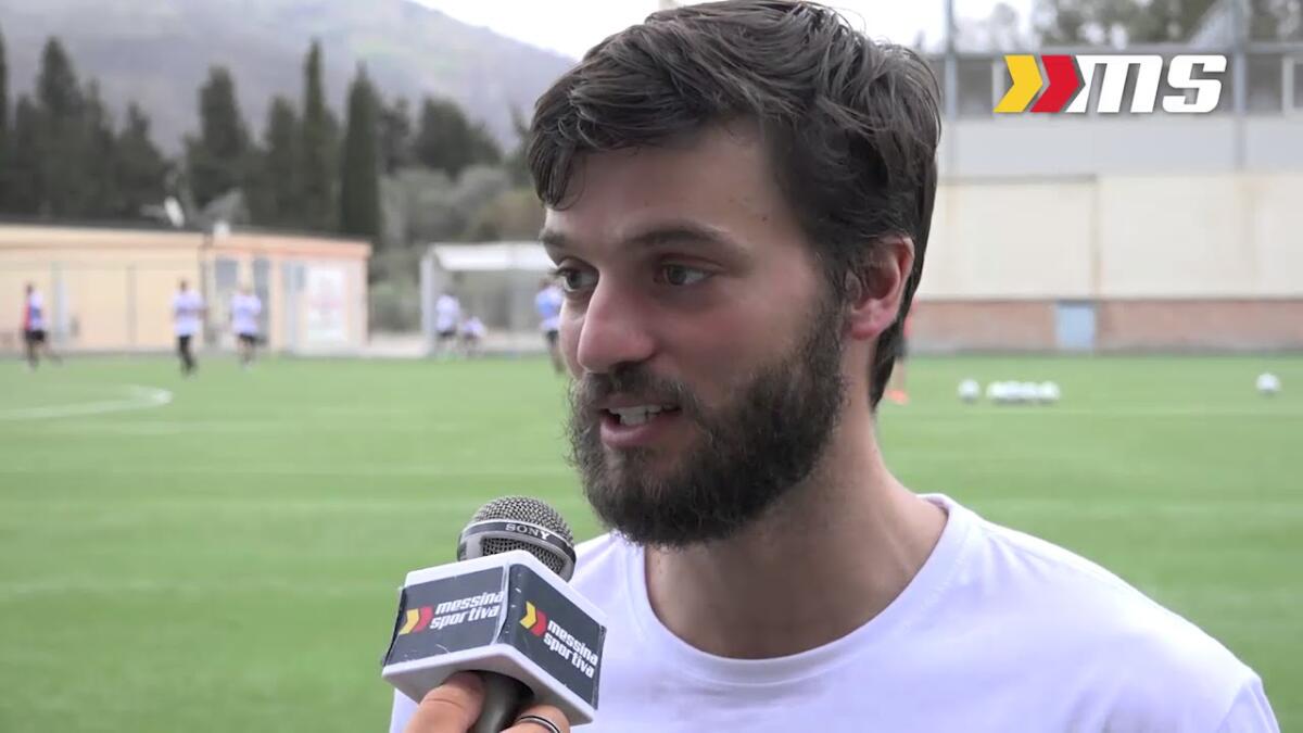 Pezzella rescinde, ma è il fratello Bruno: via dal Messina, lo vuole mezza serie C - 