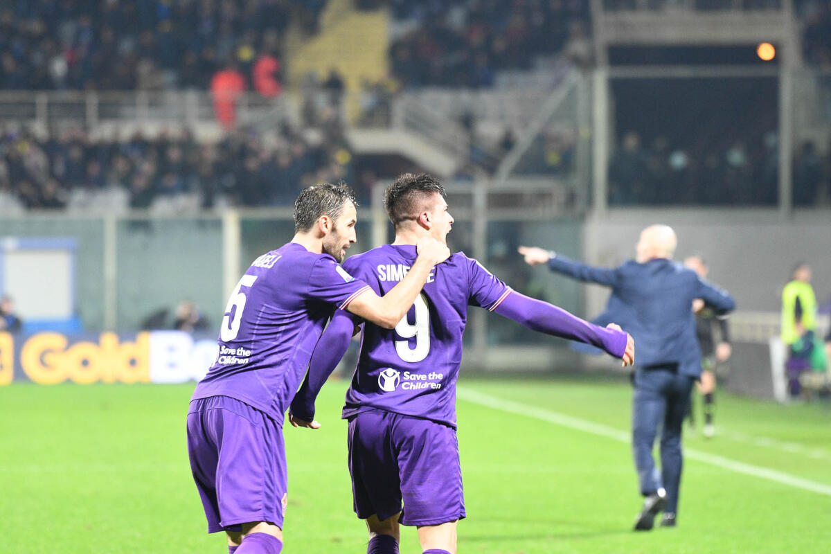 Simeone 4 tiri e un gol, Icardi 1 tiro e un gol: sfida in parità, ma le statistiche... - Firenze, stadio Artemio Franchi, 5.01.2018, Fiorentina-Inter, Foto Fiorenzo Sernacchioli. Copyright Labaroviola.com, Simeone Badelj