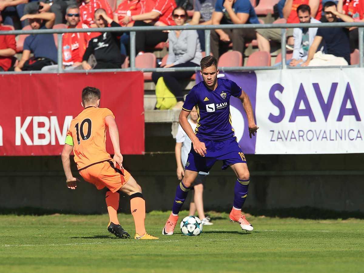 Kukovec, contratto depositato in Lega: riscatto obbligatorio per la Fiorentina fissato a 800mila euro - 