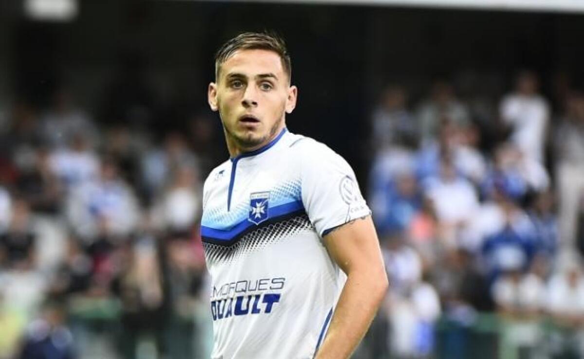 Fiorentina su Ruben Aguilar, un terzino per entrambe le corsie. Con 900mila euro può diventare viola, ma... - 