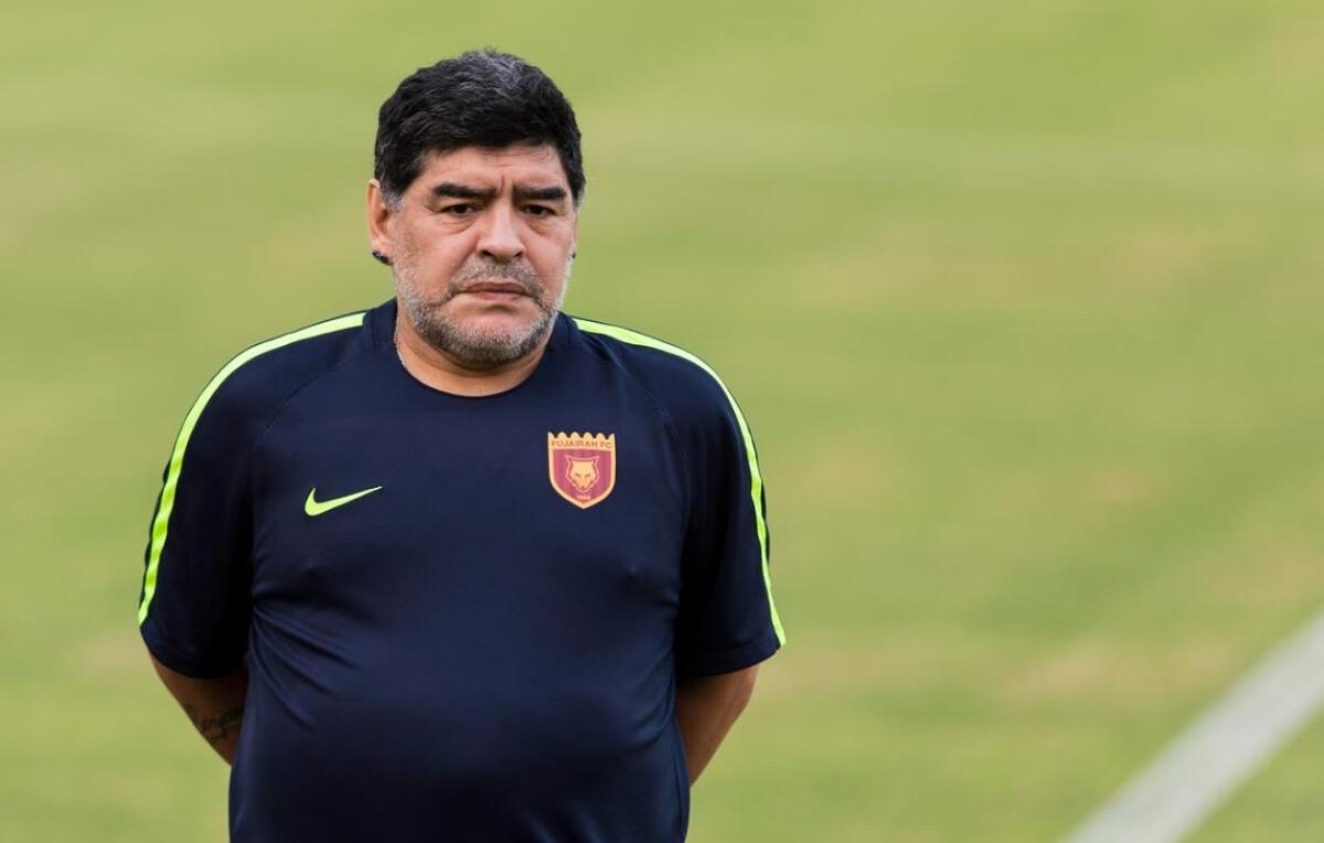 Maradona contro Montella: "Una follia prenderlo, è stato cacciato da Milano. Calcio in mano ad imprenditori" - 