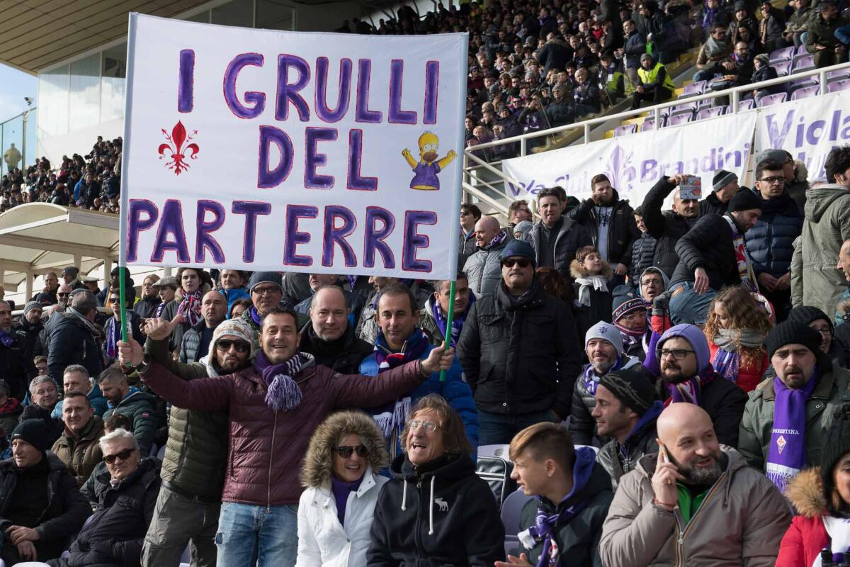 Comprare o vendere? Ma intanto è Aventino. Manca un manager con idee moderne... - Firenze, stadio Artemio Franchi, 30.12.2017, Fiorentina-Milan, Foto Fiorenzo Sernacchioli. Copyright Labaroviola.com tifosi viola