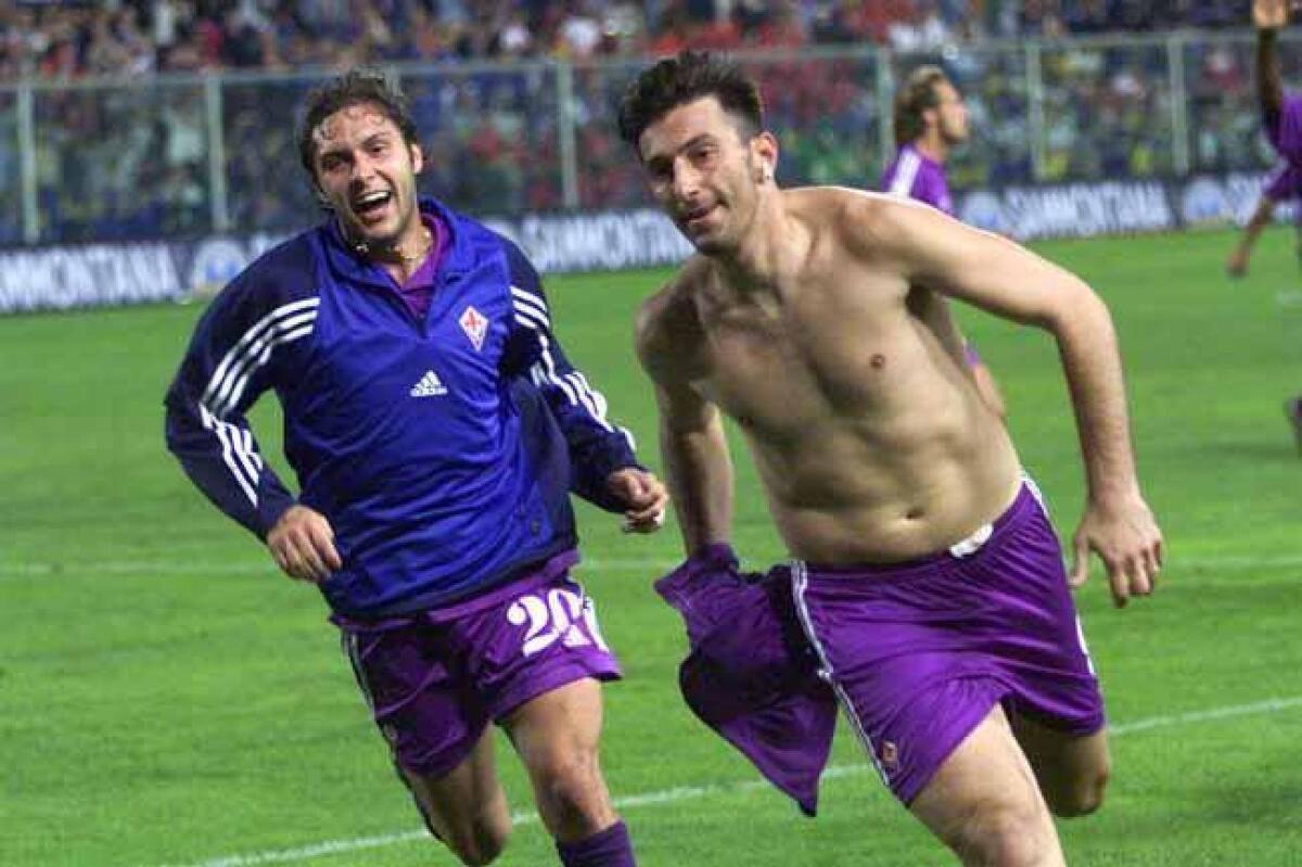 Glielo aveva suggerito una volta, lo ripete oggi. Riganò: "Simeone, in area!" - 