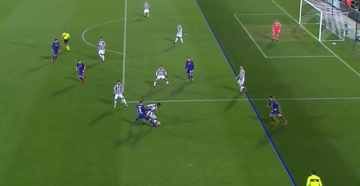 Pistocchi: "C'era il rigore alla Fiorentina, ha sbagliato l'arbitro. Alla squadra viola tutto storto" - 