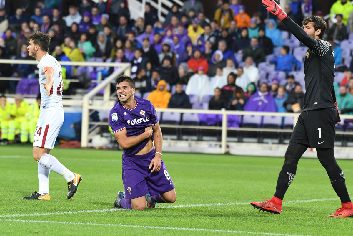 Monelli: "Simeone abbandonato dalla squadra ma sbaglia troppe reti semplici. Gil Dias è leggero ma.." - Firenze, stadio Artemio Franchi, 5.11.2017, Fiorentina-Roma, Foto Fiorenzo Sernacchioli. Copyright Labaroviola.com Simeone