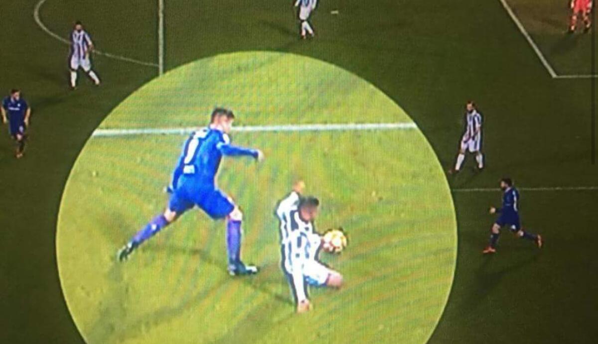 Cesari: "Non può essere fischiato fuorigioco perchè la palla la passa Alex Sandro" - 