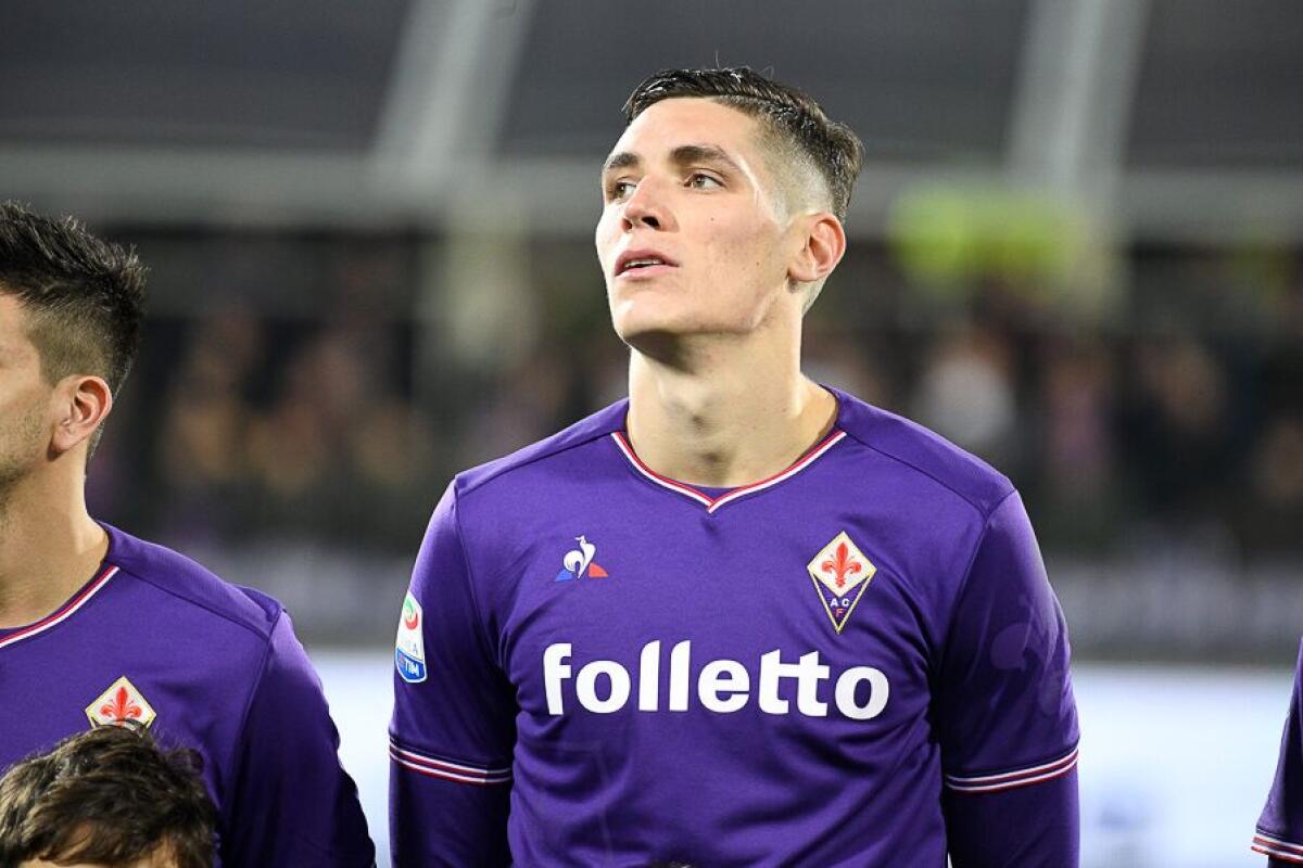 Due gialli in due minuti, Milenkovic fuori a 5' dalla fine - Firenze, stadio Artemio Franchi, 9.02.2018, Fiorentina-Juventus, Foto Fiorenzo Sernacchioli. Copyright Labaroviola.com Milenkovic
