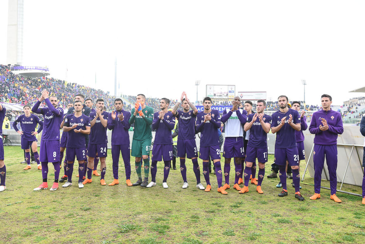 Oggi il 13 era con noi. Ed il suo cuore a Firenze non smetterà mai di battere. “Io” sono Davide Astori - Firenze, stadio Artemio Franchi, 11.03.2018 Fiorentina-Benevento, Foto Fiorenzo Sernacchioli. Copyright Labaroviola.com