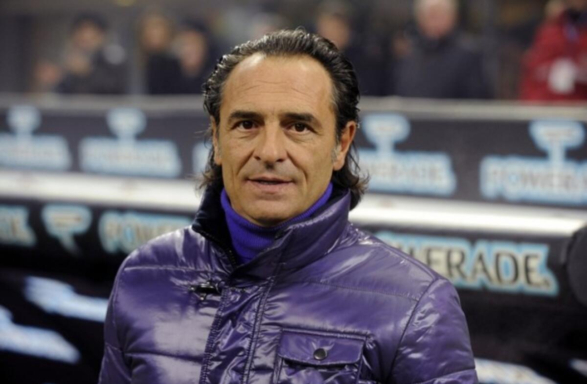 Prandelli: "La squadra viola diventerà la famiglia di Astori. Domenica sarà una giornata molto toccante" - 