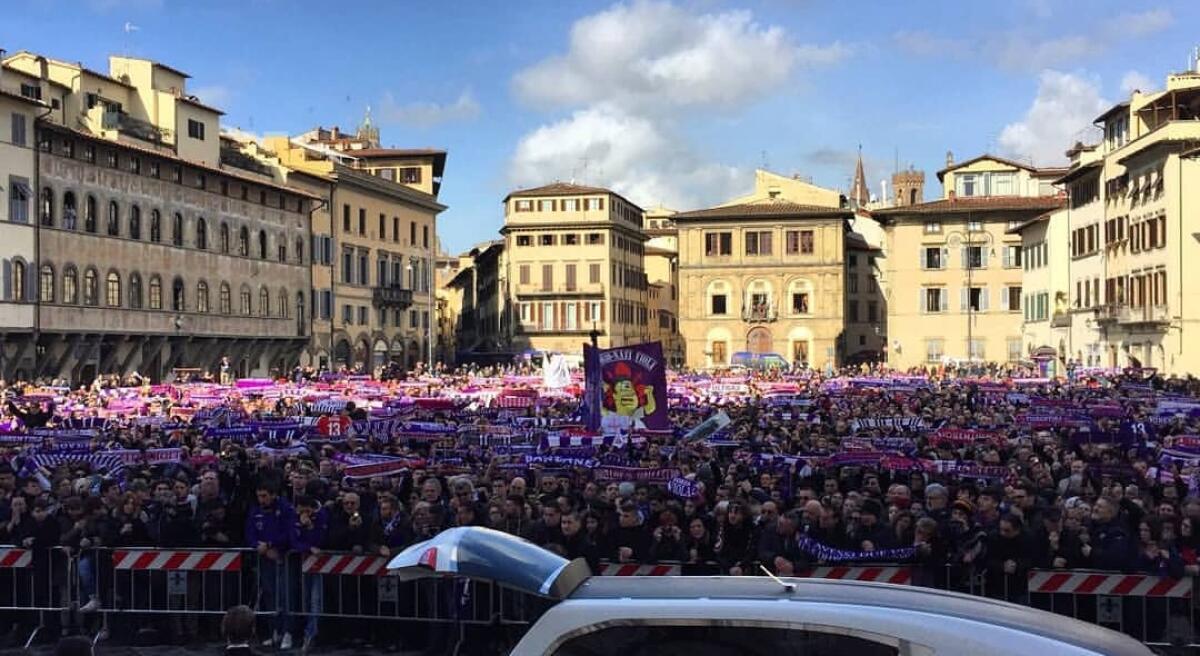 Il Messaggero: commovente addio ad Astori, in migliaia a Firenze - 
