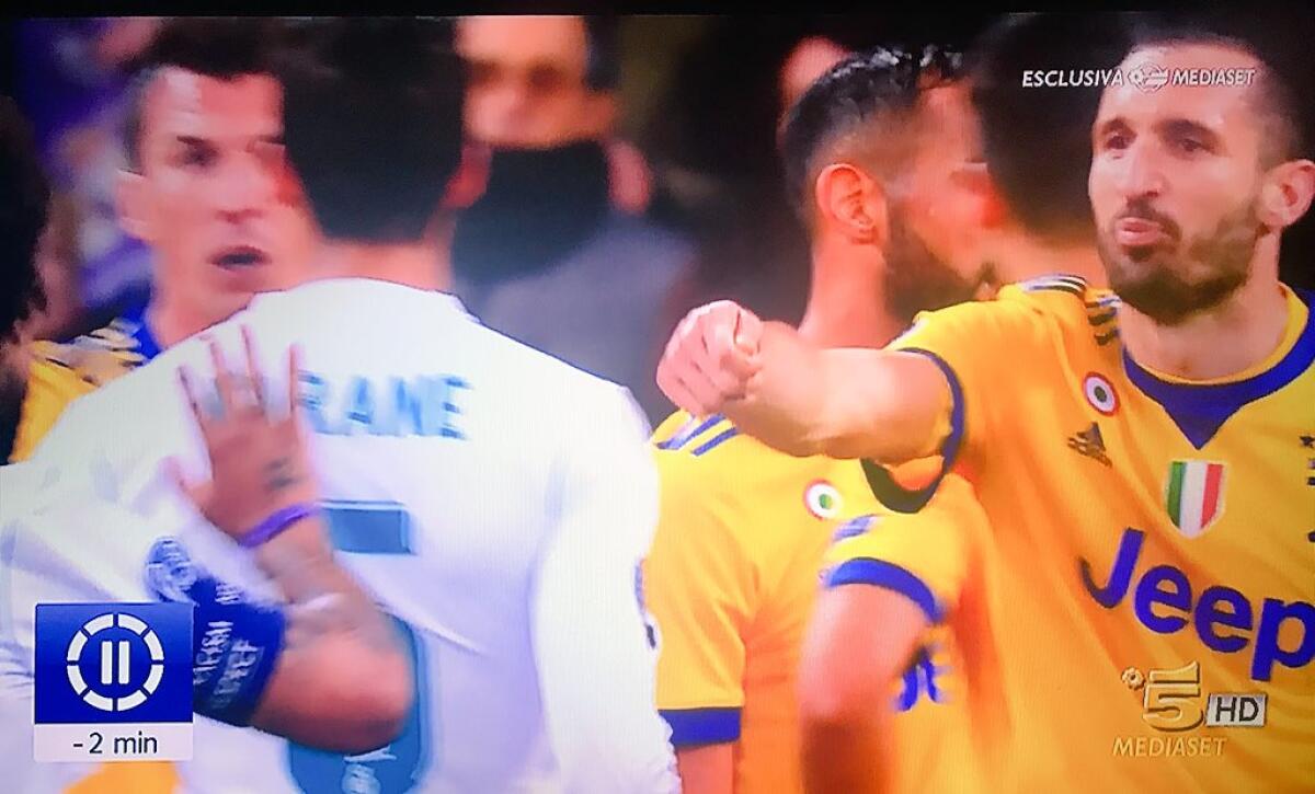 Chiellini dimentica la storia della Juventus: "Voi pagate gli arbitri" ai blancos - 