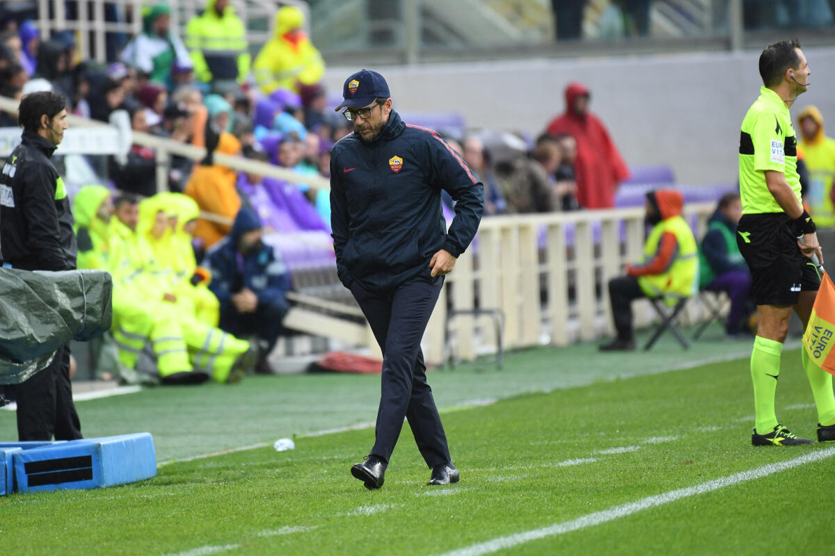 Di Francesco: "Crossiamo ma non segnamo. I viola invece 2 tiri e due gol. Ci mancano uomini.." - Firenze, stadio Artemio Franchi, 5.11.2017, Fiorentina-Roma, Foto Fiorenzo Sernacchioli. Copyright Labaroviola.com Di Francesco