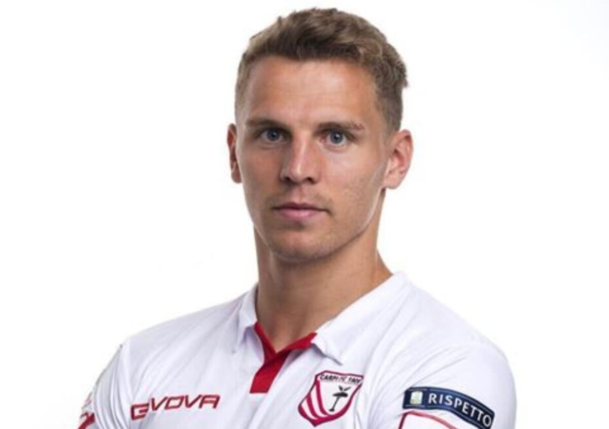 La Fiorentina vuole Pachoik, terzino destro del Carpi. Lo vogliono anche Werder Brema e PSV - 