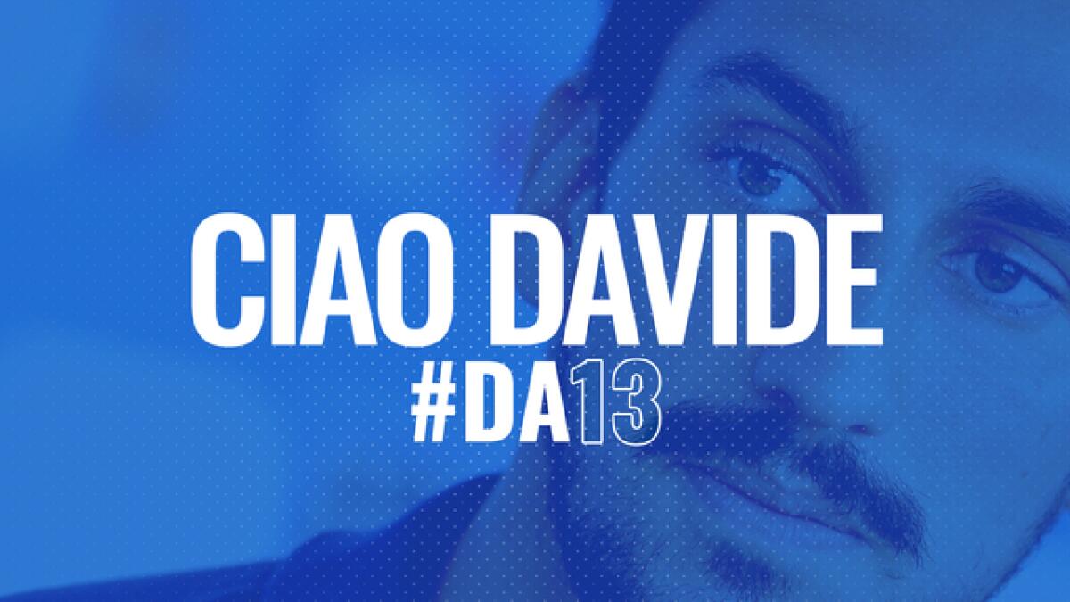 Il tributo di San Siro per Davide Astori, tutti i bambini in campo con la maglia numero 13 - 