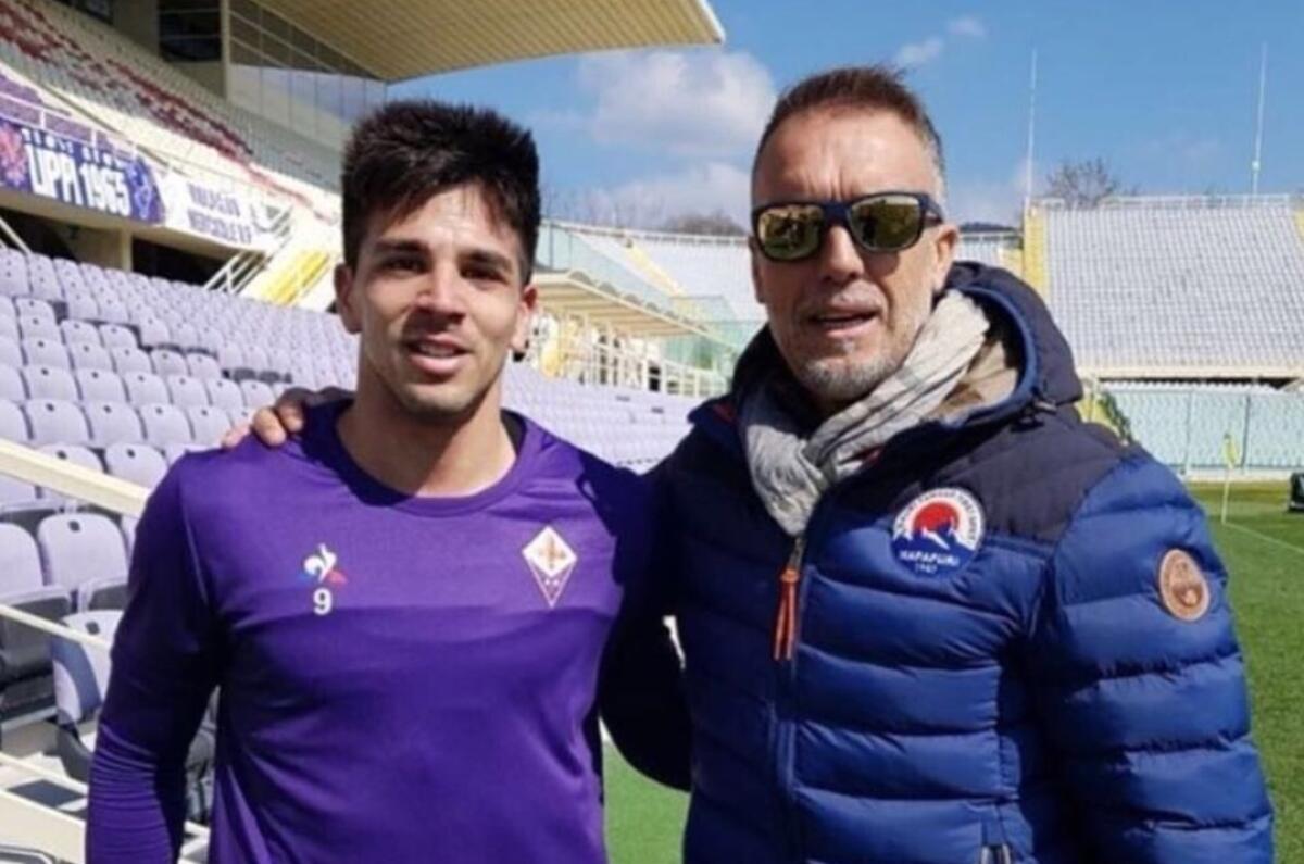 Batistuta: "A Firenze ho raccontato a Simeone la mia esperienza con la maglia viola" - 
